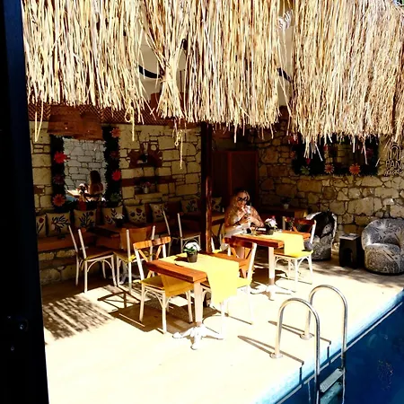 Pan Alacati *