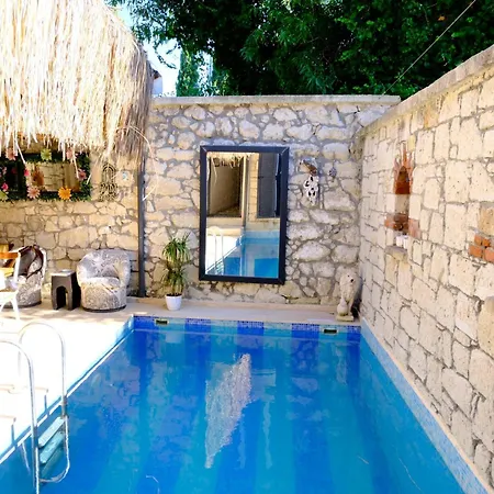 Pan Alacati